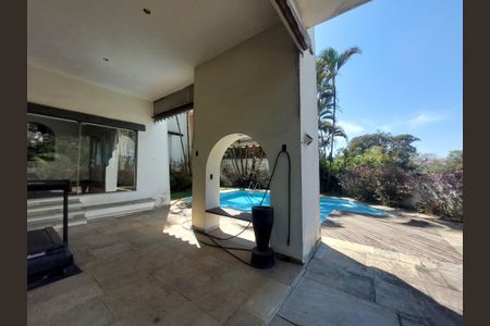 Casa à venda com 331m², 3 quartos e 6 vagasÁrea de Lazer