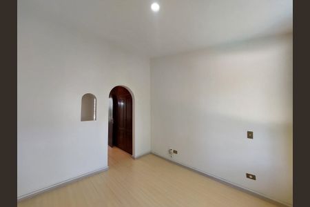 Casa à venda com 331m², 3 quartos e 6 vagasSuíte 3