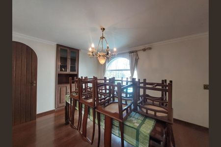 Casa à venda com 331m², 3 quartos e 6 vagasSala de Jantar
