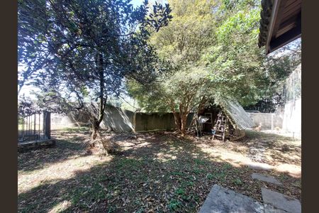 Casa à venda com 331m², 3 quartos e 6 vagasJardim