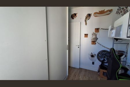 Apartamento à venda com 96m², 3 quartos e 2 vagasQuarto 2