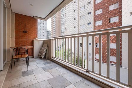 Apartamento à venda com 112m², 2 quartos e 3 vagas Apartamento à venda com 112m², 2 quartos e 3 vagasSala - Varanda