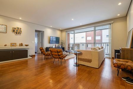 Apartamento à venda com 112m², 2 quartos e 3 vagas Apartamento à venda com 112m², 2 quartos e 3 vagasSala