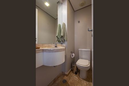 Apartamento à venda com 112m², 2 quartos e 3 vagas Apartamento à venda com 112m², 2 quartos e 3 vagasLavabo