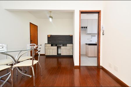 Sala de apartamento à venda com 2 quartos, 95m² em Santa Ines, Belo Horizonte