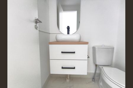 Studio à venda com 40m², 1 quarto e sem vaga Studio à venda com 40m², 1 quarto e sem vagaBanheiro