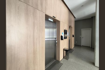 Studio à venda com 40m², 1 quarto e sem vaga Studio à venda com 40m², 1 quarto e sem vagaÁrea Comum