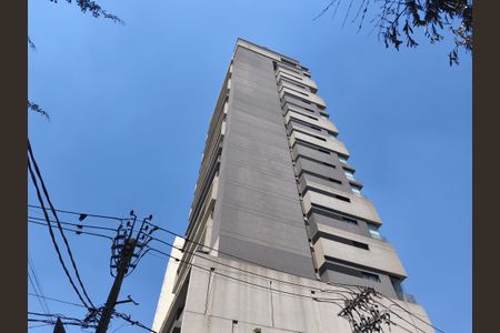 Studio à venda com 40m², 1 quarto e sem vaga Studio à venda com 40m², 1 quarto e sem vagaFachada