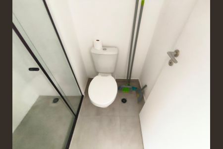 Studio à venda com 26m², 1 quarto e sem vaga Studio à venda com 26m², 1 quarto e sem vagaBanheiro