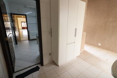 Casa à venda com 168m², 3 quartos e 4 vagasÁrea de Serviço