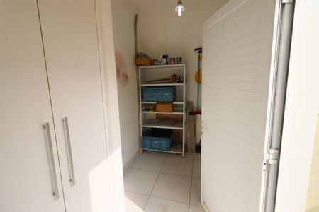 Casa à venda com 168m², 3 quartos e 4 vagasQuarto de Serviço