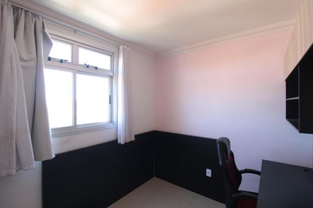 Apartamento à venda com 77m², 3 quartos e 1 vagaQuarto 1