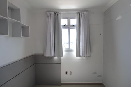 Apartamento à venda com 77m², 3 quartos e 1 vagaQuarto 2