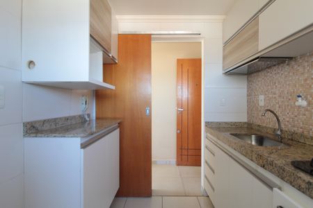 Apartamento à venda com 77m², 3 quartos e 1 vagaCozinha e Área de Serviço