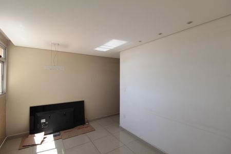 Sala de apartamento para alugar com 3 quartos, 77m² em Rio Branco, Belo Horizonte