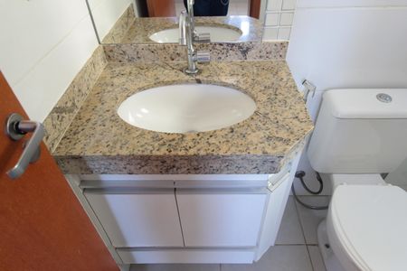 Apartamento à venda com 77m², 3 quartos e 1 vagaBanheiro da Suíte 3