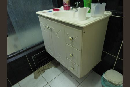 Banheiro de casa à venda com 4 quartos, 423m² em Bela Vista, Osasco