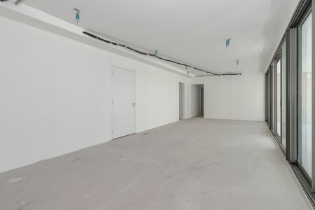 Apartamento à venda com 205m², 3 quartos e 3 vagas Apartamento à venda com 205m², 3 quartos e 3 vagasSala