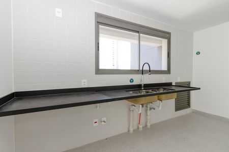 Apartamento à venda com 205m², 3 quartos e 3 vagas Apartamento à venda com 205m², 3 quartos e 3 vagasCozinha