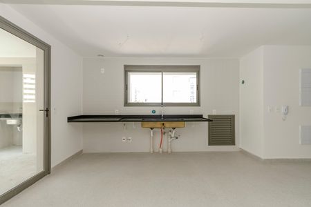 Apartamento à venda com 205m², 3 quartos e 3 vagas Apartamento à venda com 205m², 3 quartos e 3 vagasCozinha
