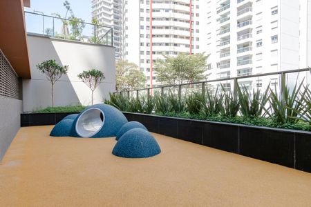 Apartamento à venda com 205m², 3 quartos e 3 vagas Apartamento à venda com 205m², 3 quartos e 3 vagasEspaço Pet