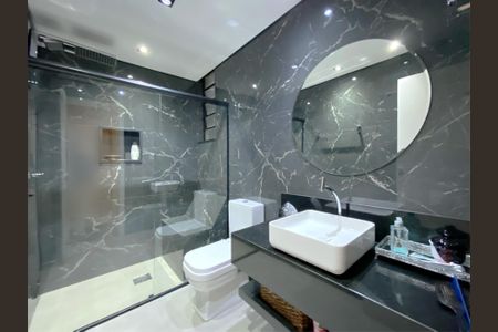 Apartamento à venda com 135m², 4 quartos e 1 vaga Apartamento à venda com 135m², 4 quartos e 1 vagaBanheiro