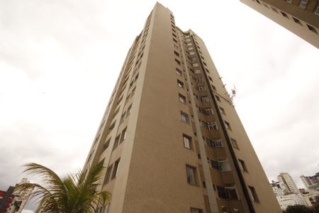 Apartamento à venda com 70m², 2 quartos e 1 vagaFachada