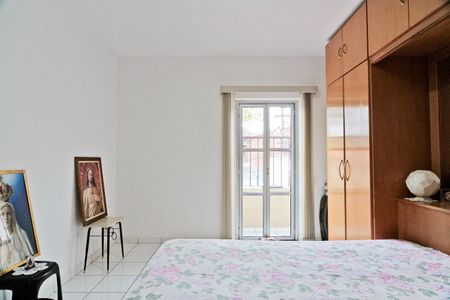 Casa para alugar com 125m², 2 quartos e 2 vagas Casa para alugar com 125m², 2 quartos e 2 vagasQuarto 1