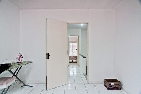 Casa para alugar com 125m², 2 quartos e 2 vagas Casa para alugar com 125m², 2 quartos e 2 vagasQuarto 2