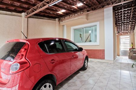 Casa para alugar com 125m², 2 quartos e 2 vagas Casa para alugar com 125m², 2 quartos e 2 vagasGaragem