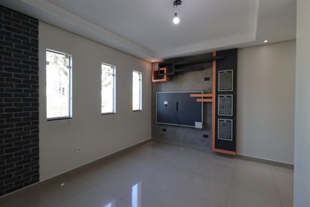 Casa à venda com 104m², 2 quartos e 3 vagasSala
