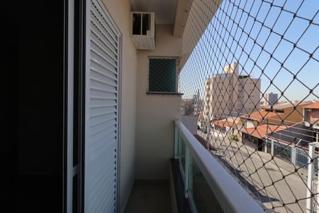 Casa à venda com 104m², 2 quartos e 3 vagasVaranda da Suíte 2