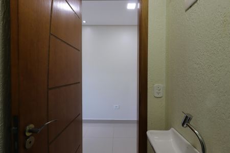 Casa à venda com 104m², 2 quartos e 3 vagasLavabo da Sala