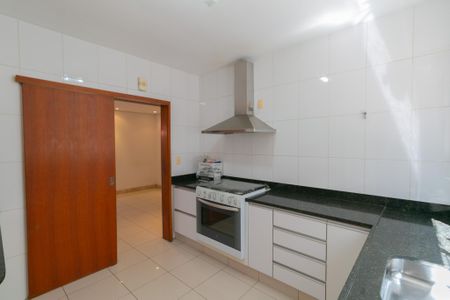 Apartamento à venda com 116m², 3 quartos e 2 vagasCozinha