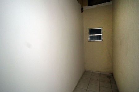 Casa para alugar com 35m², 1 quarto e 1 vagaCloset