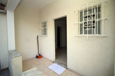 Casa para alugar com 35m², 1 quarto e 1 vagaVaranda