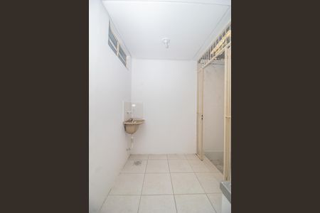 Apartamento à venda com 58m², 2 quartos e sem vaga Apartamento à venda com 58m², 2 quartos e sem vagaCozinhas