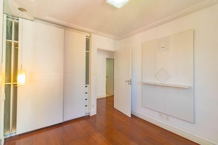 Apartamento à venda com 75m², 3 quartos e 1 vaga Apartamento à venda com 75m², 3 quartos e 1 vagaQuarto 2