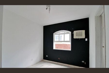 Casa à venda com 3 quartos, 230m² em Vila Progredior, São Paulo