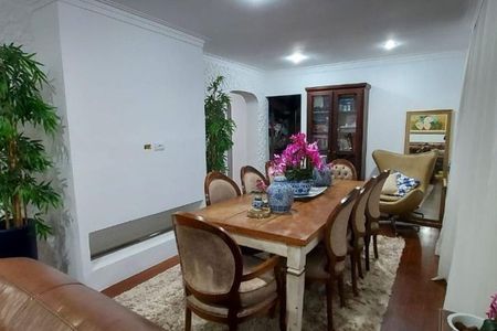 Apartamento à venda com 159m², 3 quartos e 3 vagas