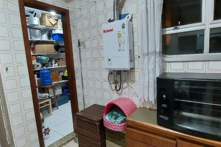 Apartamento à venda com 159m², 3 quartos e 3 vagas