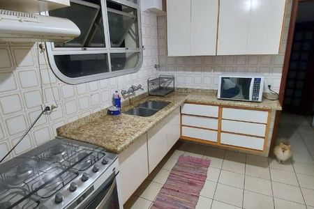 Apartamento à venda com 159m², 3 quartos e 3 vagas