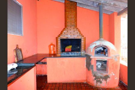 Casa para alugar com 240m², 3 quartos e sem vagaÁrea Externa