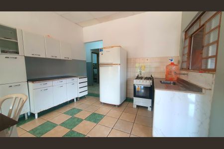 Casa para alugar com 240m², 3 quartos e sem vaga Casa para alugar com 240m², 3 quartos e sem vagaCozinha