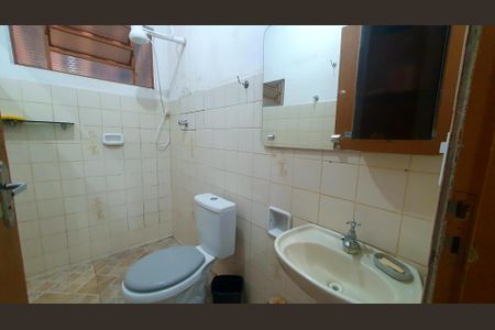 Casa para alugar com 240m², 3 quartos e sem vaga Casa para alugar com 240m², 3 quartos e sem vagaBanheiro Social