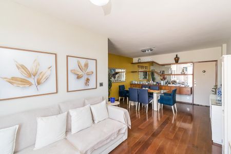 Apartamento à venda com 160m², 3 quartos e 2 vagasSala