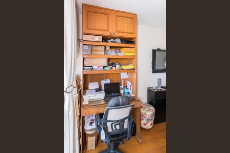 Apartamento à venda com 160m², 3 quartos e 2 vagasQuarto 