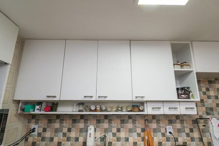 Apartamento à venda com 160m², 3 quartos e 2 vagasCozinha - Armários