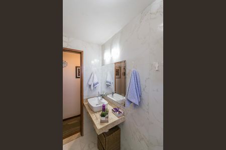 Apartamento à venda com 160m², 3 quartos e 2 vagasBanheiro Social