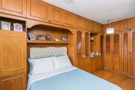 Apartamento à venda com 160m², 3 quartos e 2 vagasSuíte 3